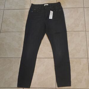 The Drop NWT Faded Black Skinny Jeans Women's Size 27